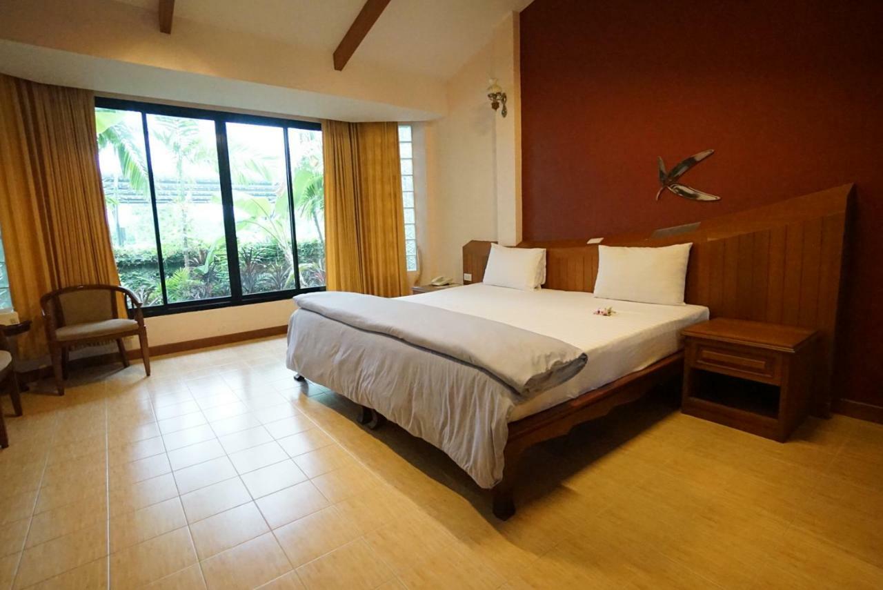Country Lake View Hotel Suphan Buri Exteriér fotografie